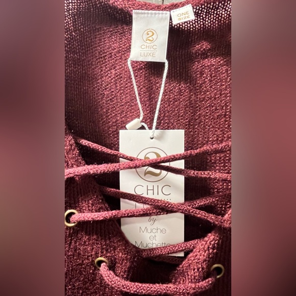 NWT 2 Chic Luxe Lace Burgundy Poncho Short Sleeves Knitted Shirt One size - Picture 4 of 10